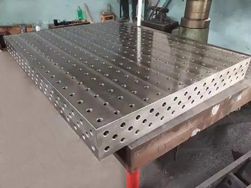 Adjustable Welding Table