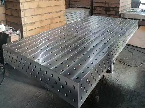 Three dimensional flexible cast iron welding tooling platform